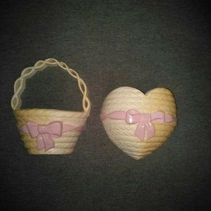 Vintage Shabby Chic Beautiful Pink And White Bow